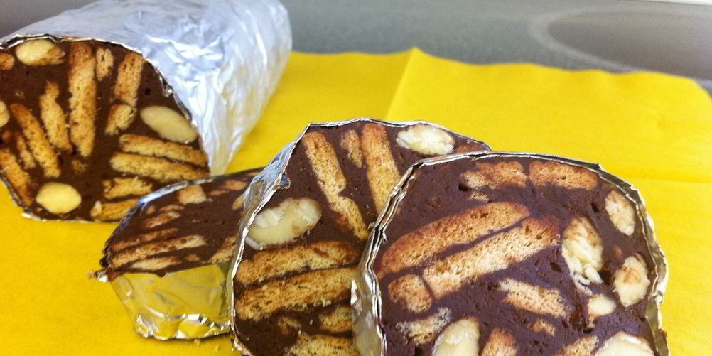 Рецепт шоколадных колбасок из печенья