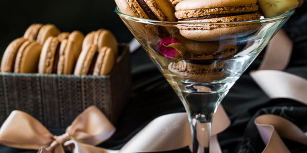 Рецепт шоколадных макарон с ромовым ганашем