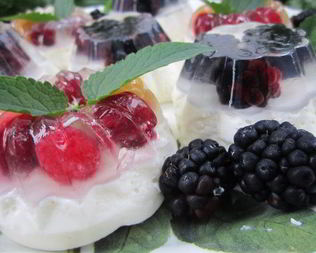 Суфле Ягодно-сливочные тучки