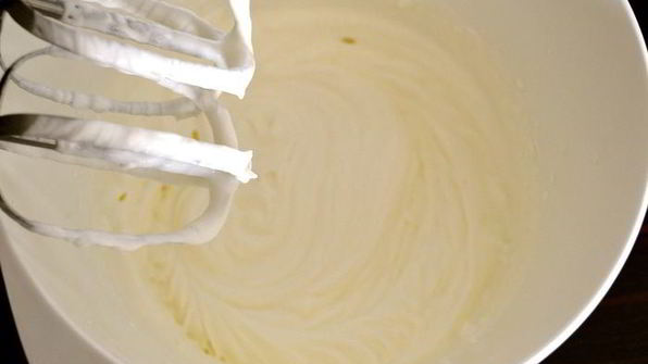 яблочный торт-суфле