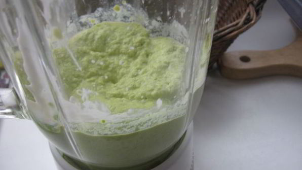 запеченная свинина с суфле из зеленого горошка бабочки прилетели