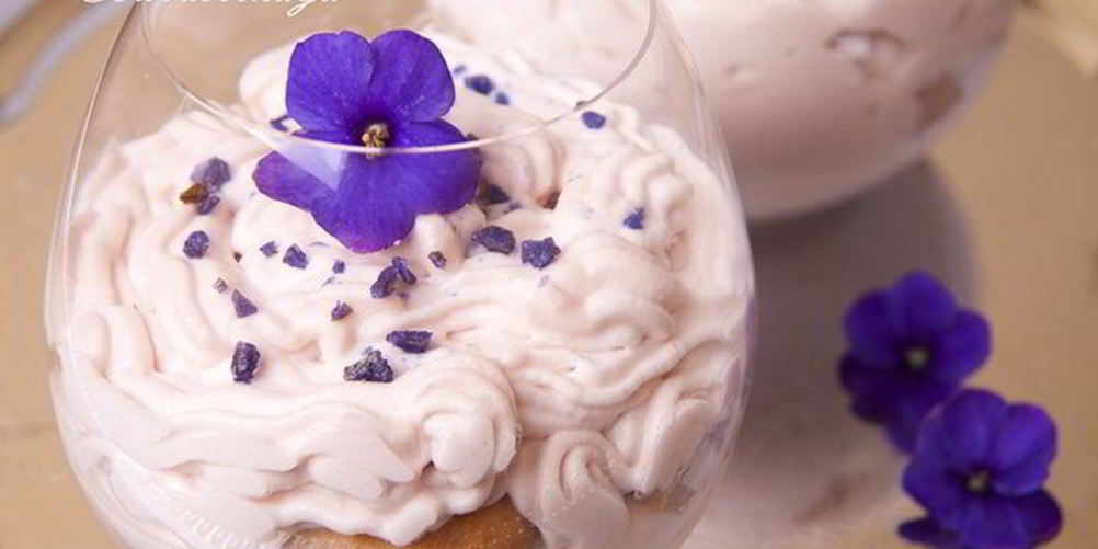 Рецепт фиалкового тирамису без сырых яиц