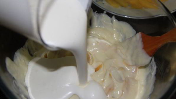 персиковый тирамису