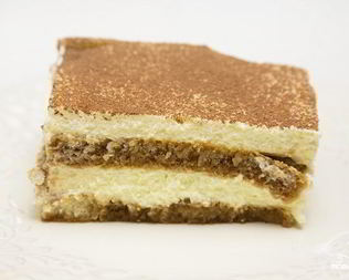 Тирамису со взбитыми сливками