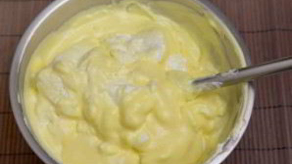 тирамису со взбитыми сливками