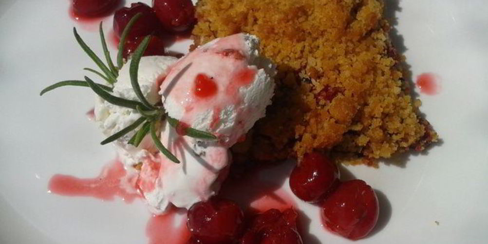 Рецепт вишневого крамбля