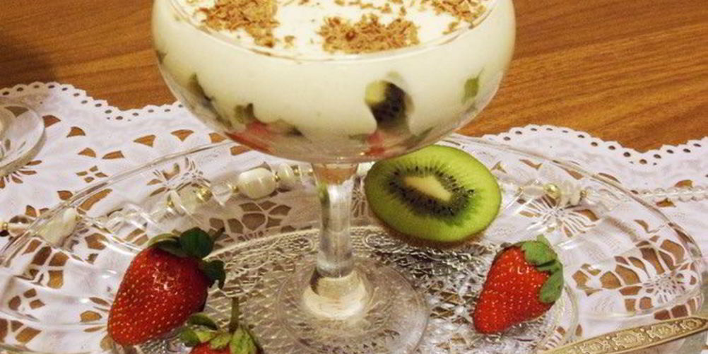 Рецепт фруктов в зефирном креме