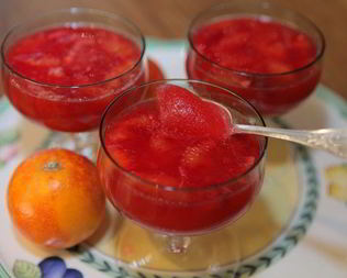 Желе из красных апельсинов с кардамоном