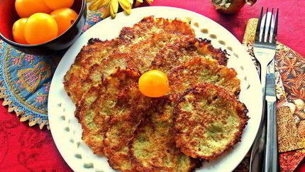 Драники из картофеля, кабачка и яблока
