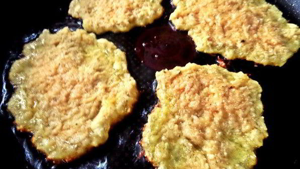 драники из картофеля, кабачка и яблока