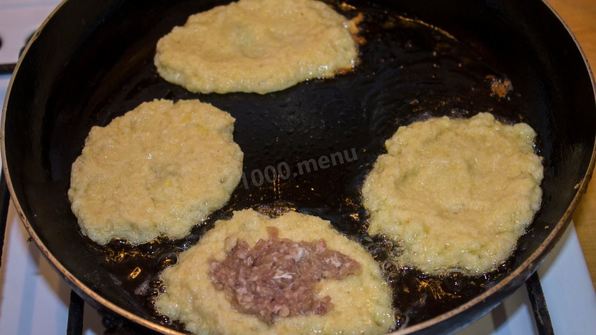 драники картофельные с фаршем