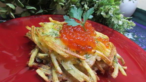 драники с красной икрой