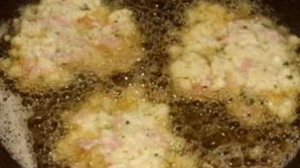 драники с ветчиной и сыром