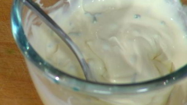 хрустящие драники с помидорами и маринованным луком