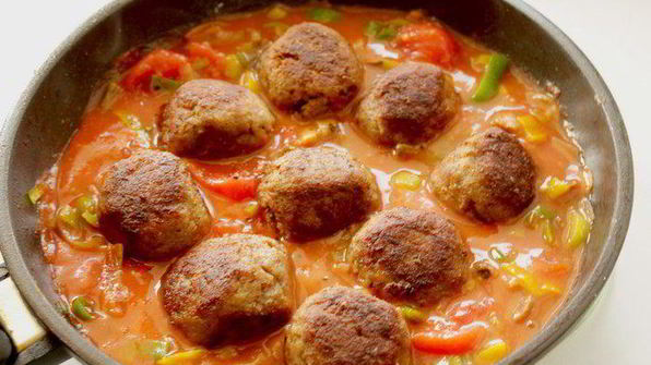 альбондигас — фрикадельки по-испански