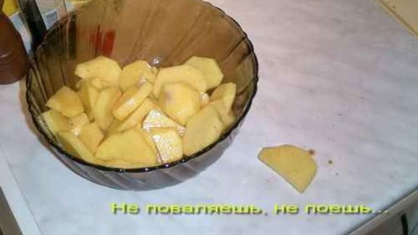 фрикадельки с печеным картофелем