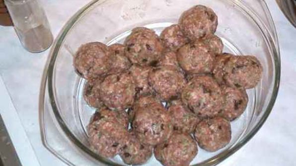 фрикадельки с печеным картофелем