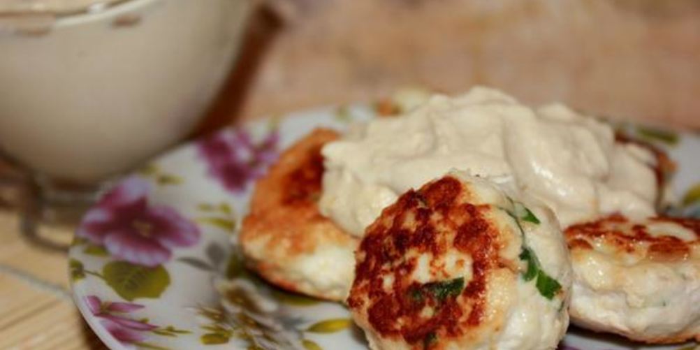 Рецепт фрикаделек со сливочным сыром в белом соусе