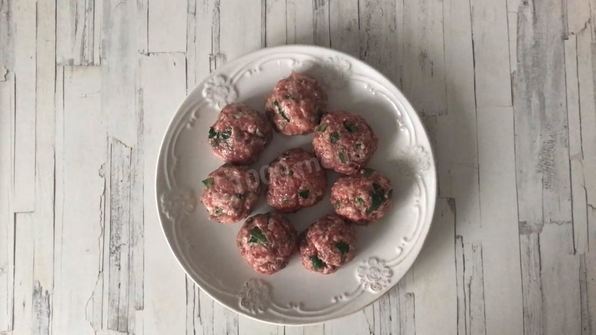 фрикадельки в духовке с подливкой