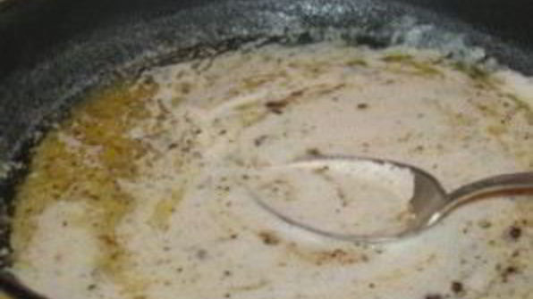 фрикадельки в молочном соусе