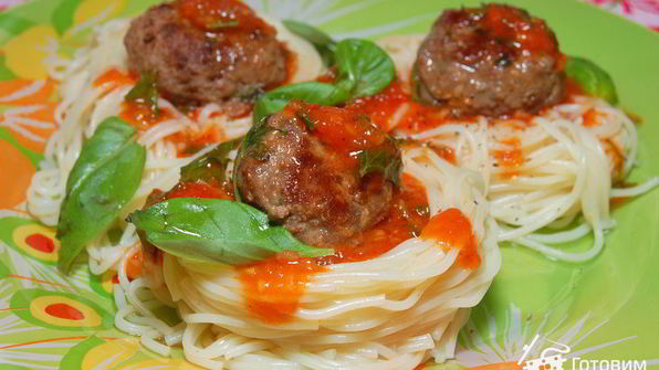 фрикадельки в томатном соусе