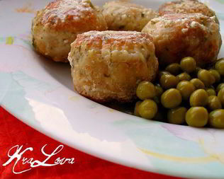 Индюшачьи фрикадельки с лимоном в йогуртовом соусе