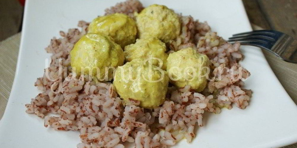 Рецепт куриных фрикаделек в соусе из кокосового молока