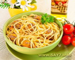 Макароны с фрикадельками