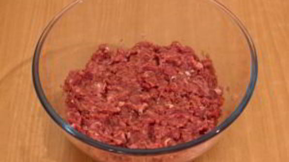 макароны с фрикадельками