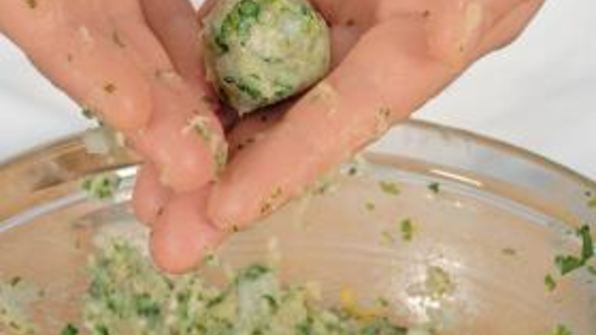 рыбные фрикадельки в имбирном соусе