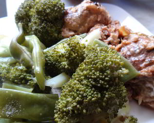 Рыбные фрикадельки в кисло-сладком кокосовом соусе