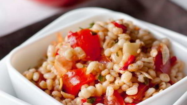 гарнир из перловки с овощами