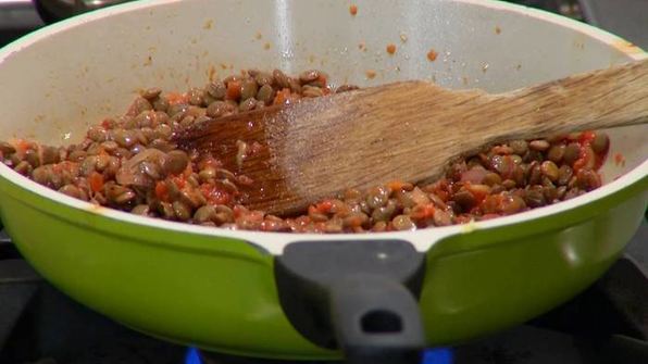 чечевица в сливочно-томатном соусе