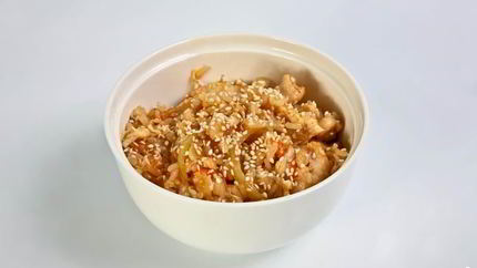 Чесночный рис с курицей