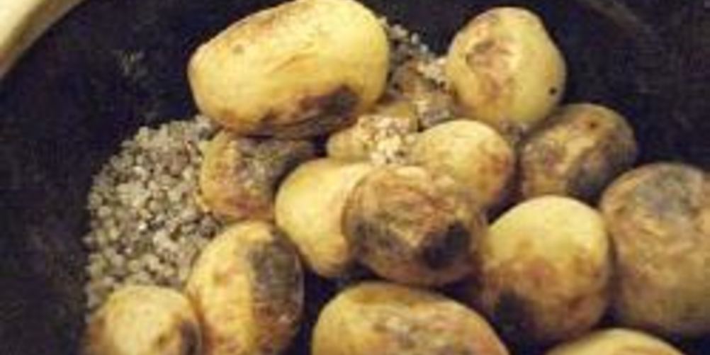 Рецепт картофеля печеного на сковородке