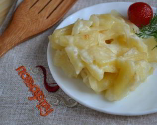 Картофель под соусом Бешамель