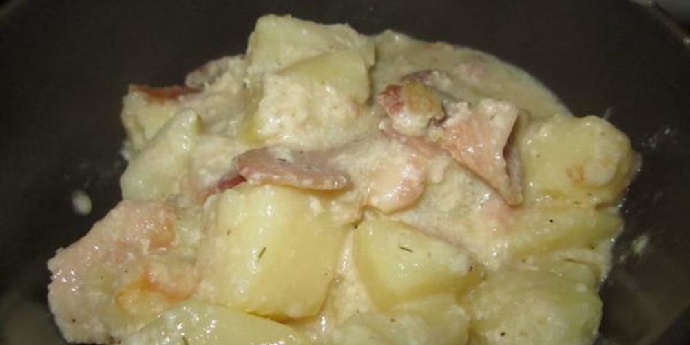 Рецепт картофеля с беконом в сливочном соусе