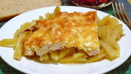 Картофель с филе курицы в духовке