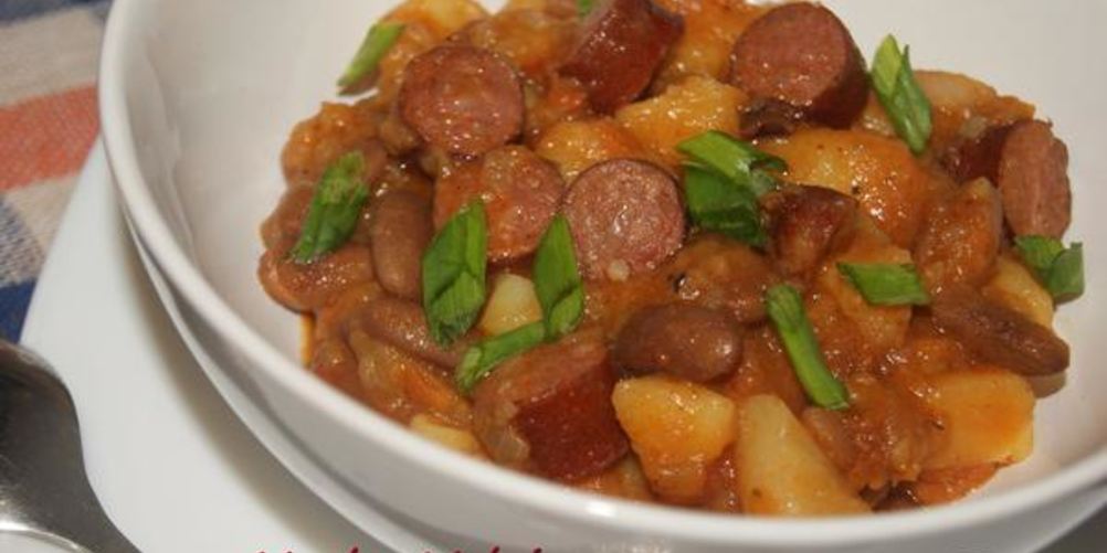 Рецепт картофеля с охотничьими колбасками