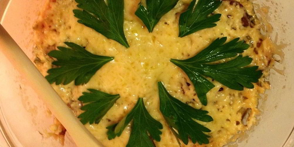 Рецепт картофеля со сметанным соусом и сыром