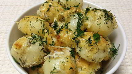 Молодой картофель в духовке