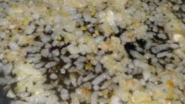 мятая картошка с тушенкой