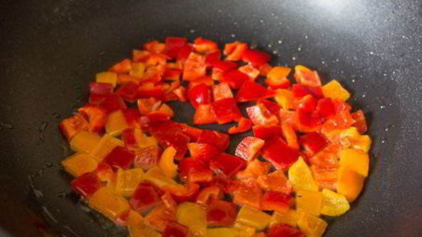 рассыпчатый рис с овощами