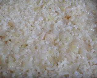 Рис с луком по-болгарски