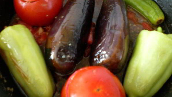 бадымджан, бибяр, помидор долмасы