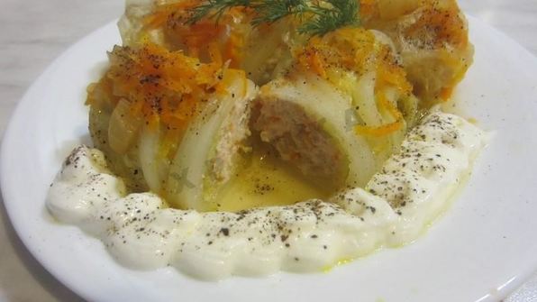 голубцы из пекинской капусты в кастрюле