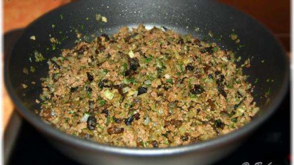 голубцы с мясом, перловкой и грибами