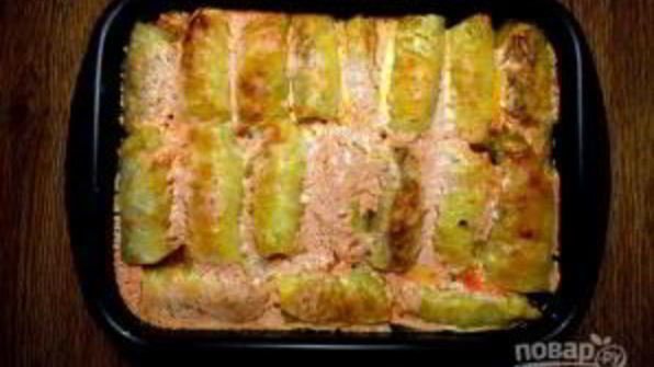 голубцы в духовке со сметаной