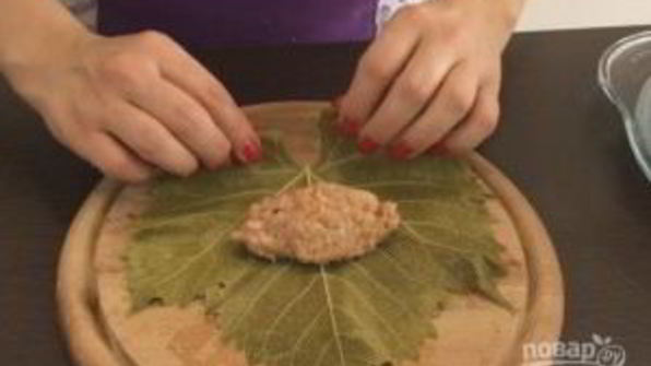 голубцы в виноградных листьях