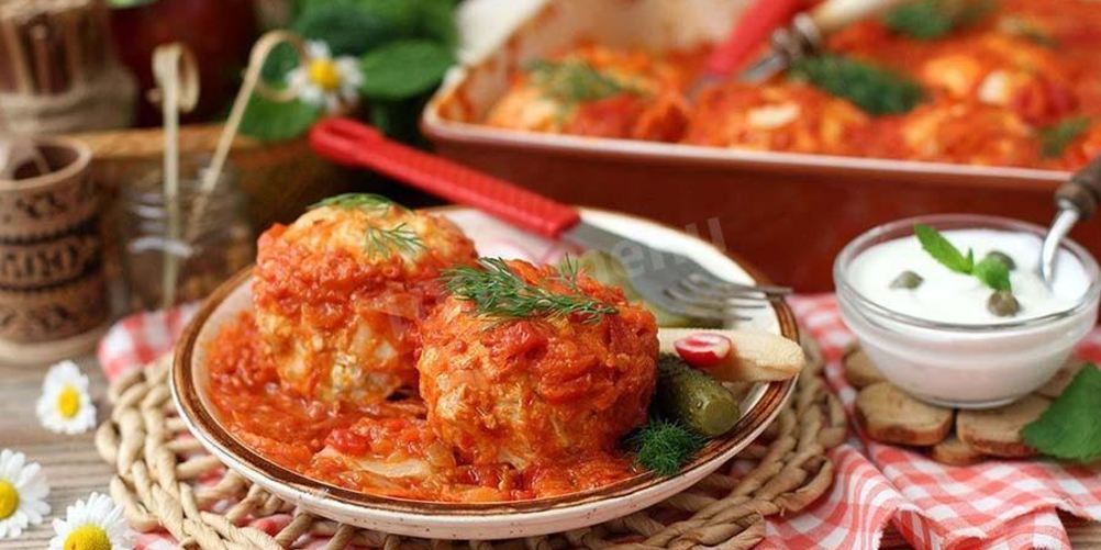 Рецепт ленивых голубцов в духовке с подливкой